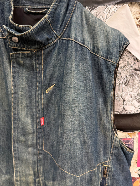 Levi 00s Blue Size XL