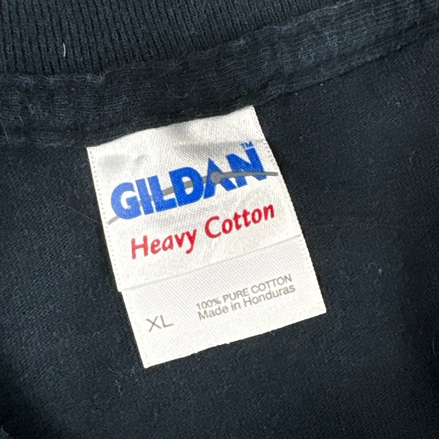 Gildan 00s T-Shirt Black Size XL