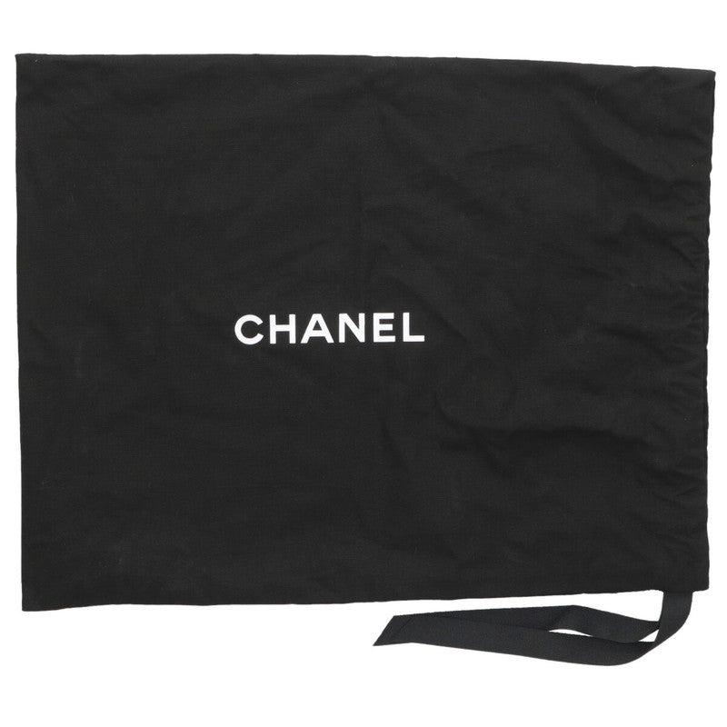 CHANEL Quilted Leather Shoulder Bag Black & Size ONE SIZE