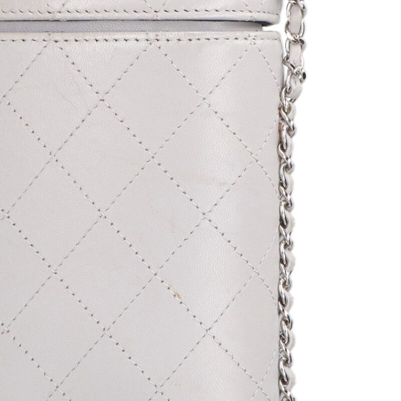CHANEL Matelasse Lambskin Chain Phone Case Bag Size ONE SIZE