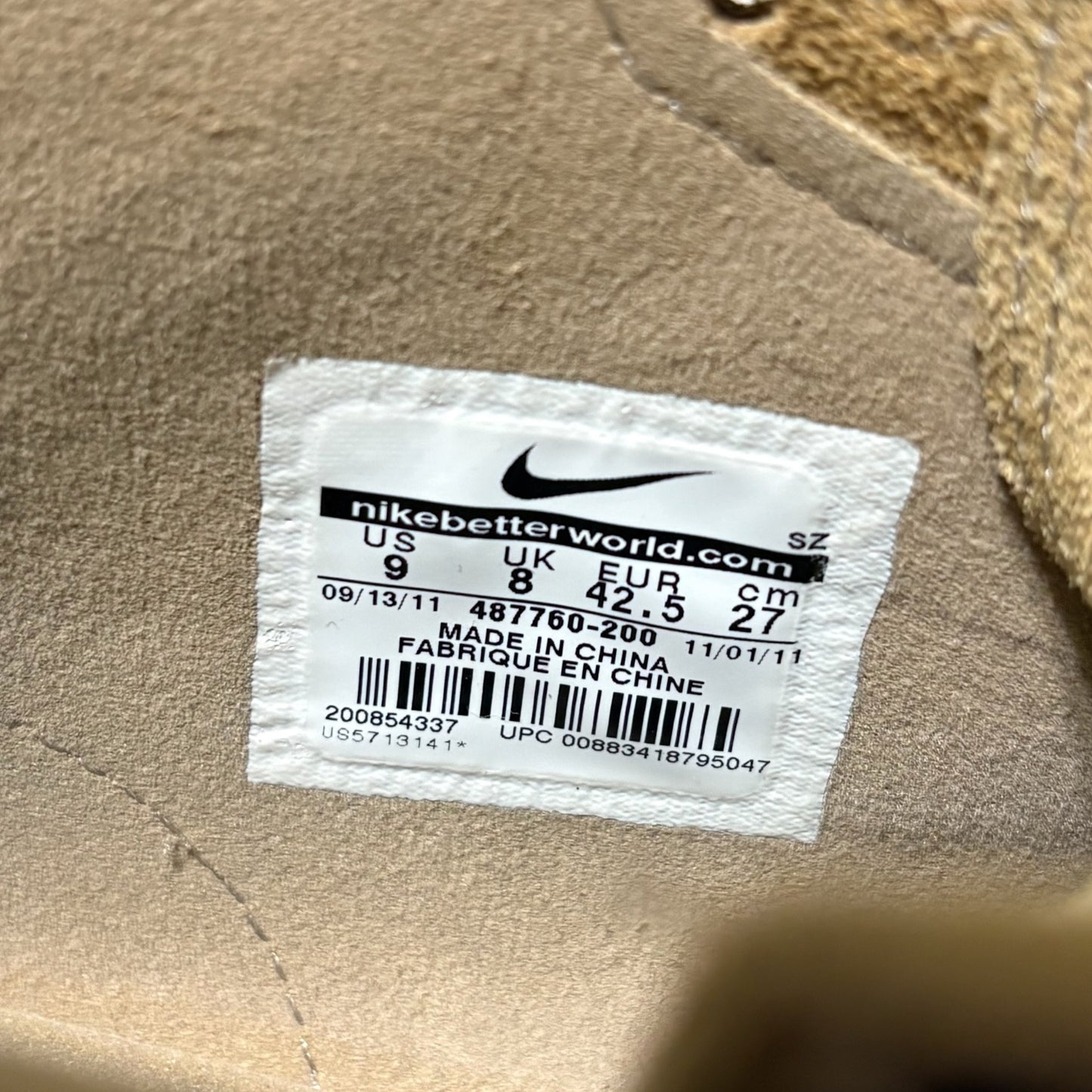 Vintage NIKE Air Royal Desert Boots 2011 Beige Size 9