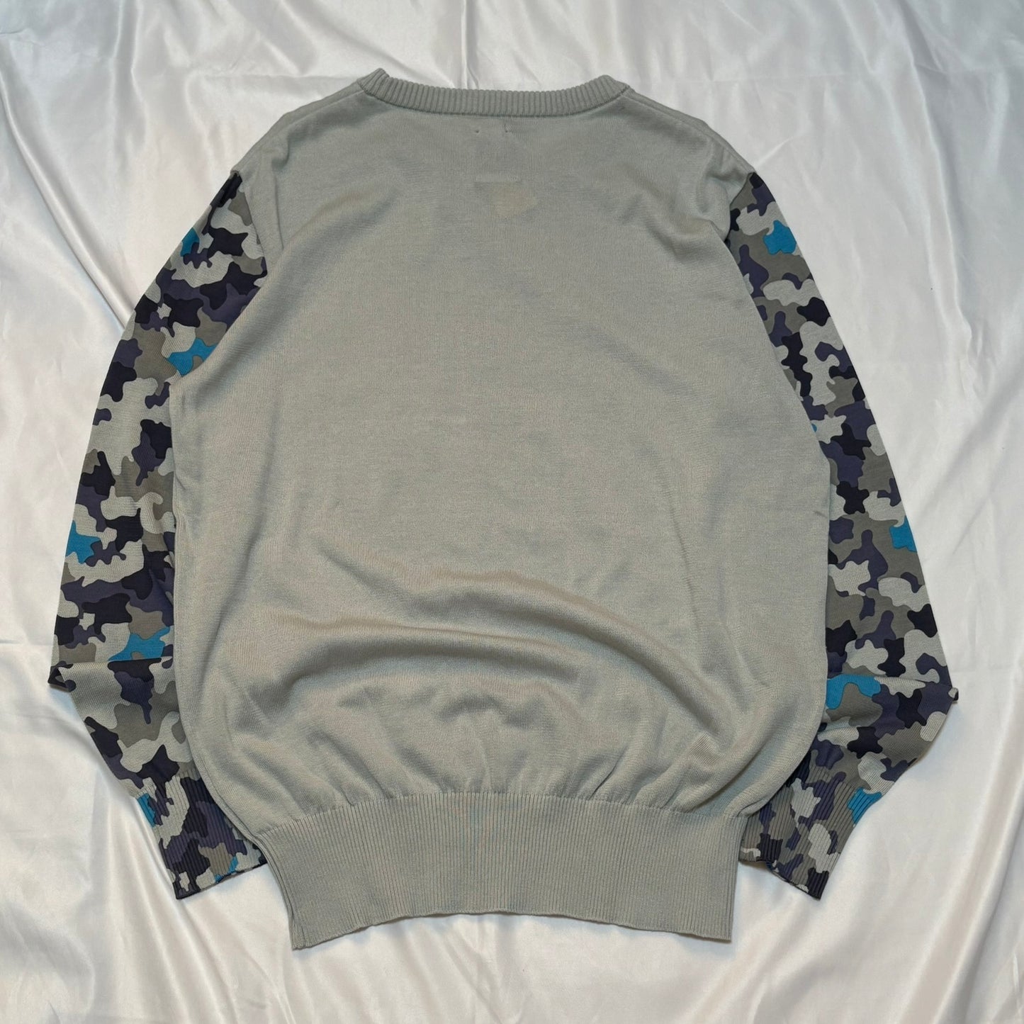 marka Gray Blue Camo Sleeve High Gauge Knit Sweater Size 2