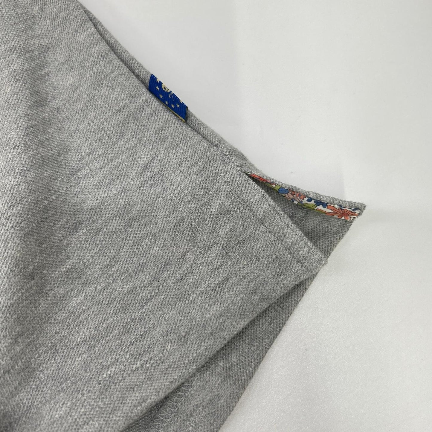 MARK&LONA Grey Detachable Choker Short Sleeve Polo Size M