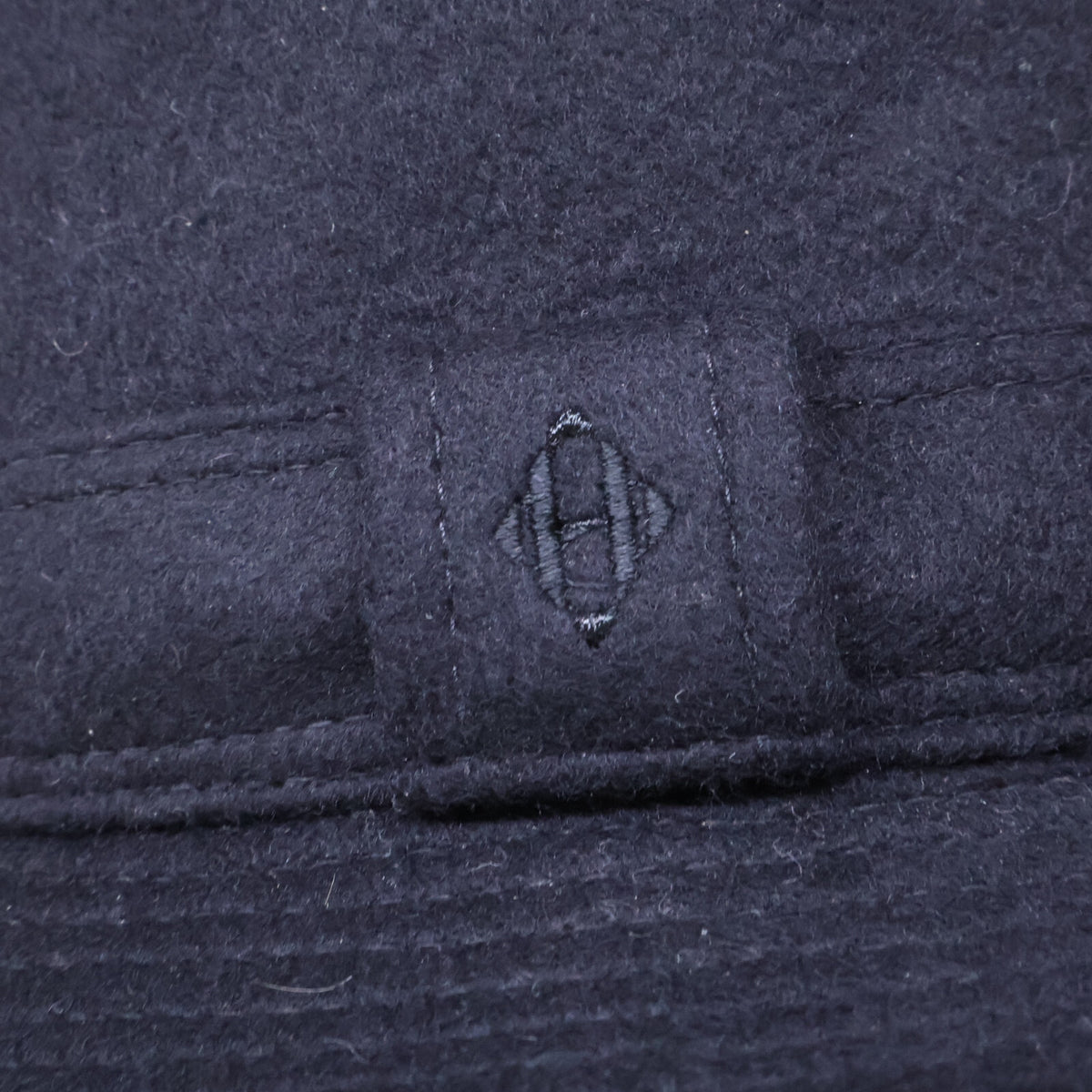 HERMES Black Cashmere Hat Size 57