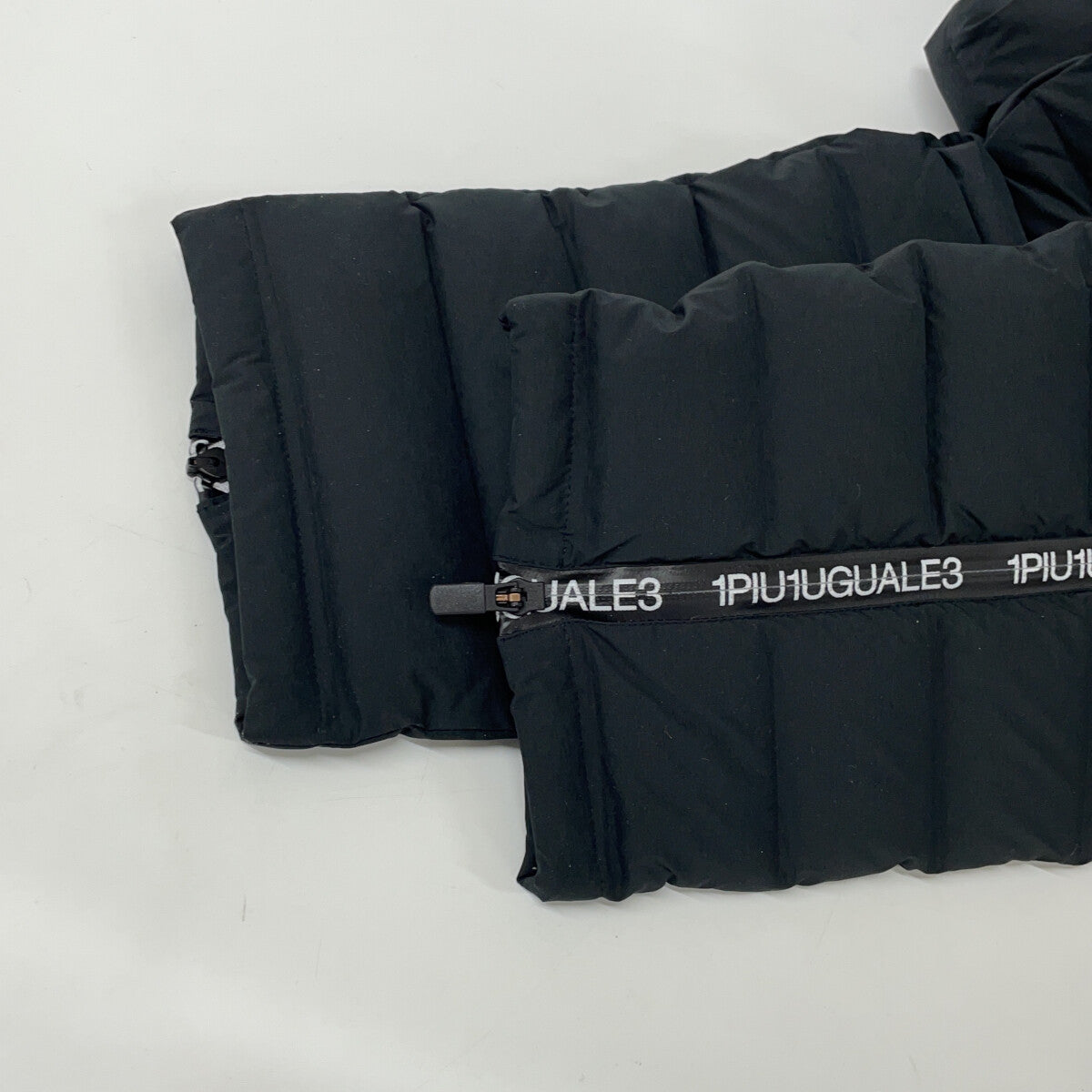 1piu1uguale3 GOLF Down Back Zip Easy Pants Black Size VII