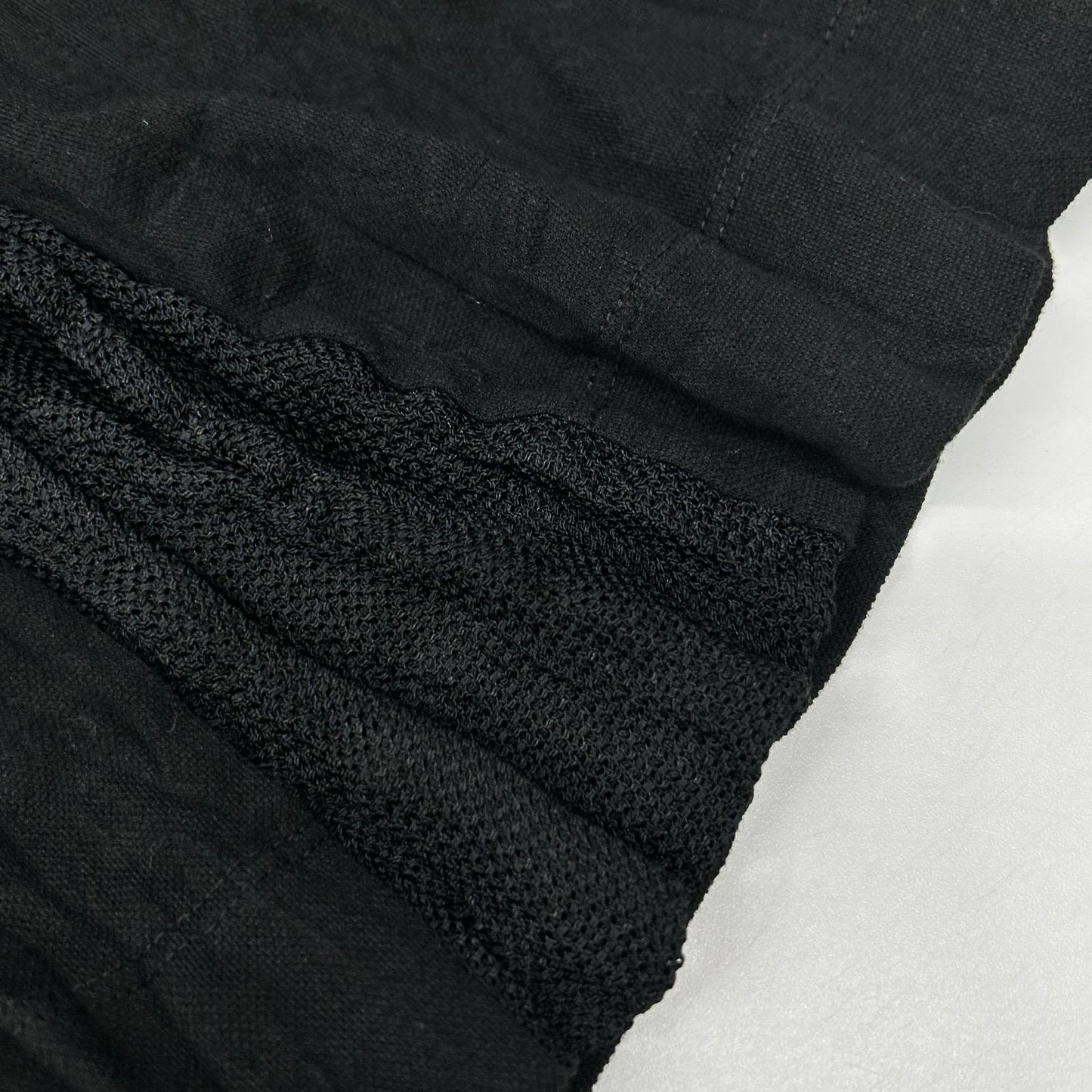 ISSEY MIYAKE MEN 16SS Black Mesh Panel T-Shirt Size 3