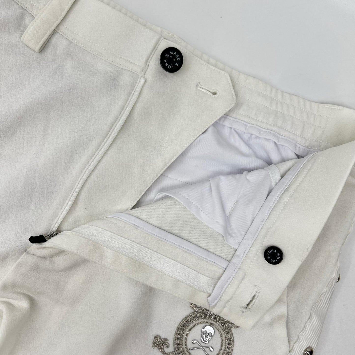 MARK&LONA 23SS Prince Stud Side Studs Pants White Size 48