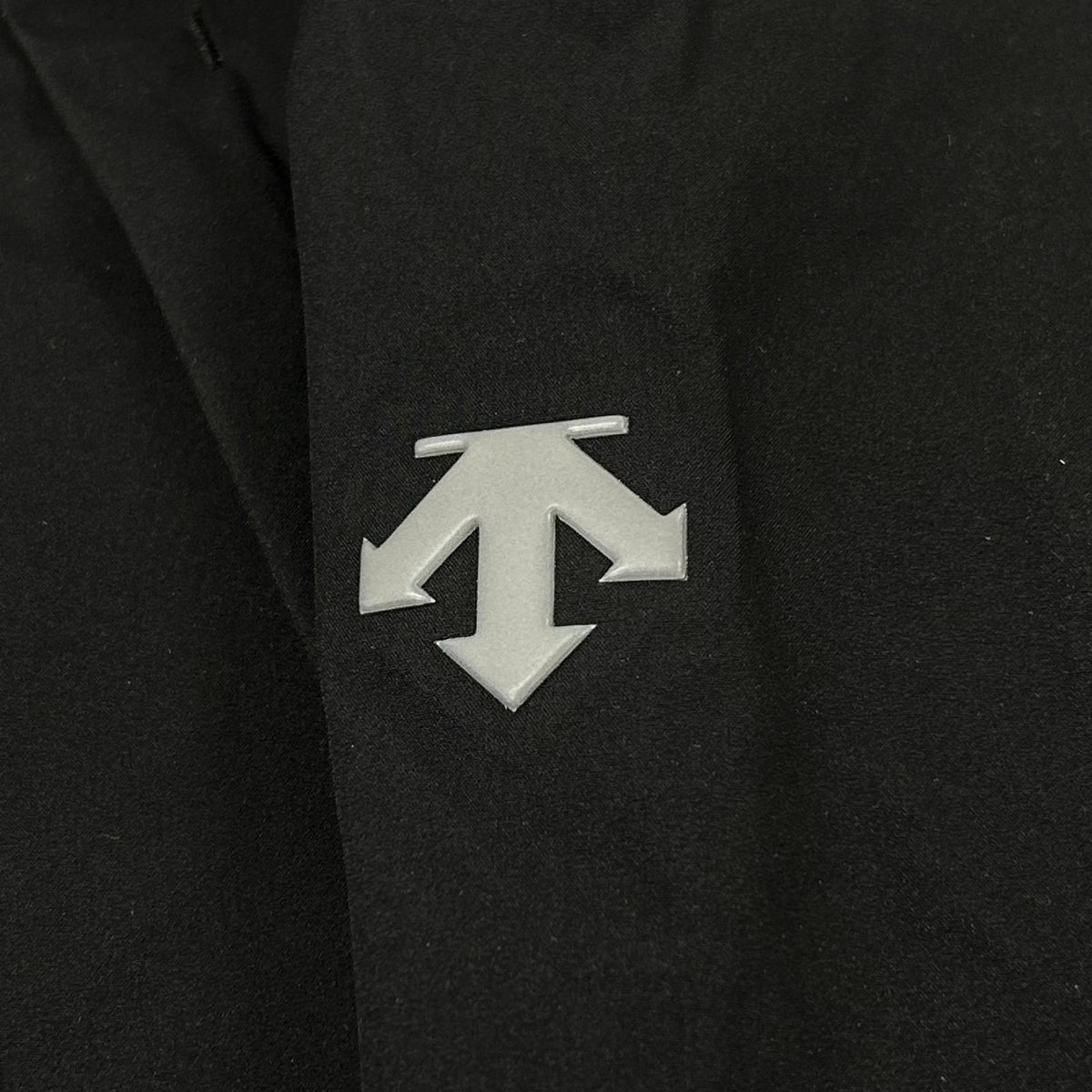 DESCENTE 05FW ALLTERRAIN Hardshell Jacket Size M
