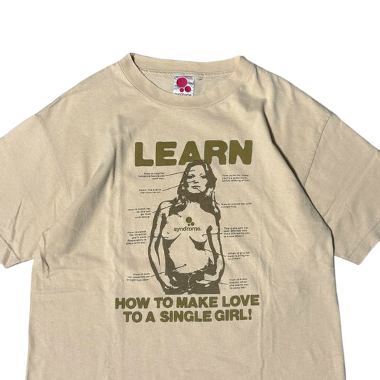 Syndrome. 00s "How To Make Love" USA Made T-Shirt Size M