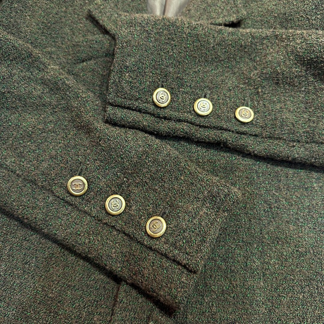 CHANEL 90s Vintage Green Wool Buttonless Jacket Size 36