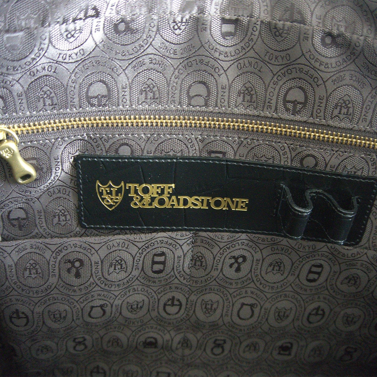 TOFF&LOADSTONE Embossed Croco Briefcase Bag Black