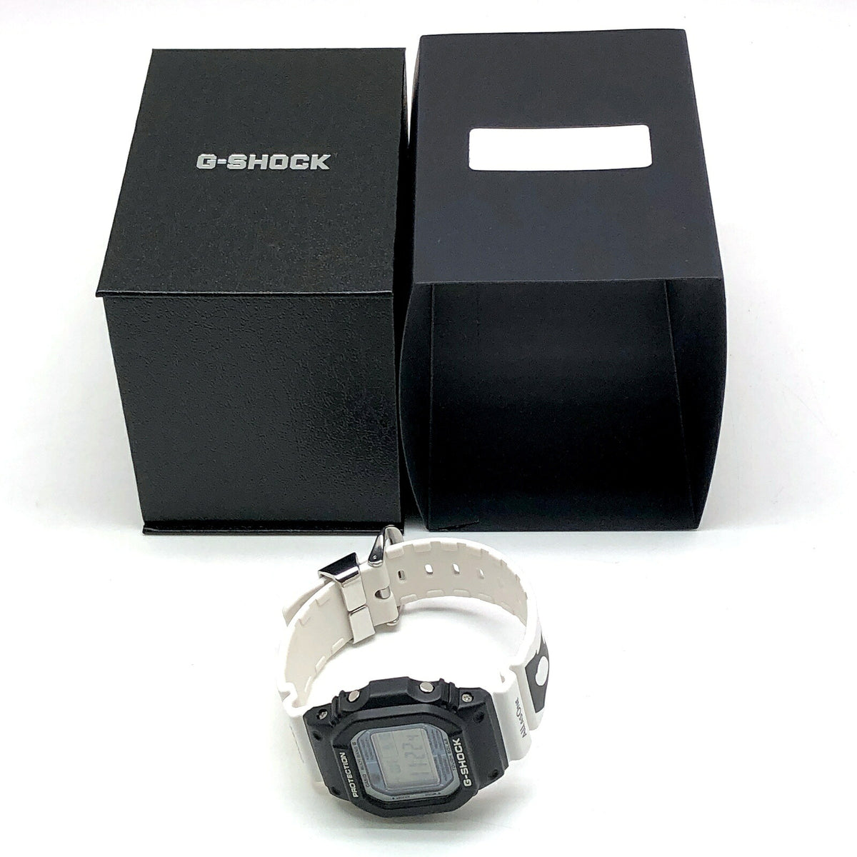 Casio G-SHOCK GW-M5610K-1 Irukuji 2020 Tough Solar Watch