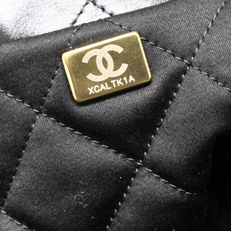 CHANEL 22 Large Shiny Calfskin Chain Bag Black Size ONE SIZE