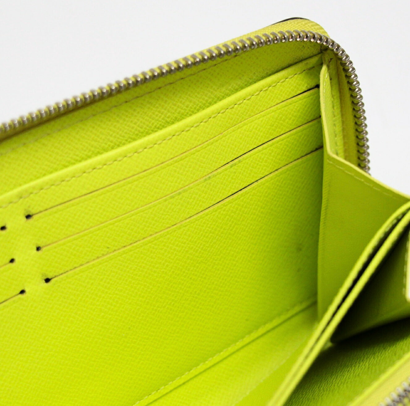 Louis Vuitton Epi Pistache Zippy Around Wallet Size ONE SIZE