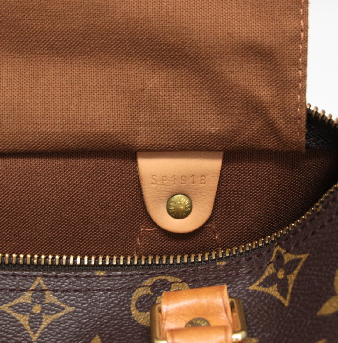 Louis Vuitton Speedy 25 Monogram Leather Bag Brown