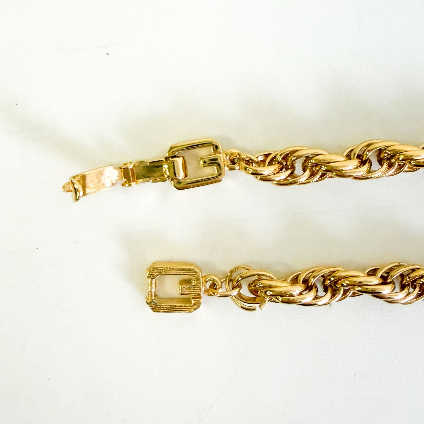 GIVENCHY Old Twist Rope Chain Necklace Gold Size ONE SIZE