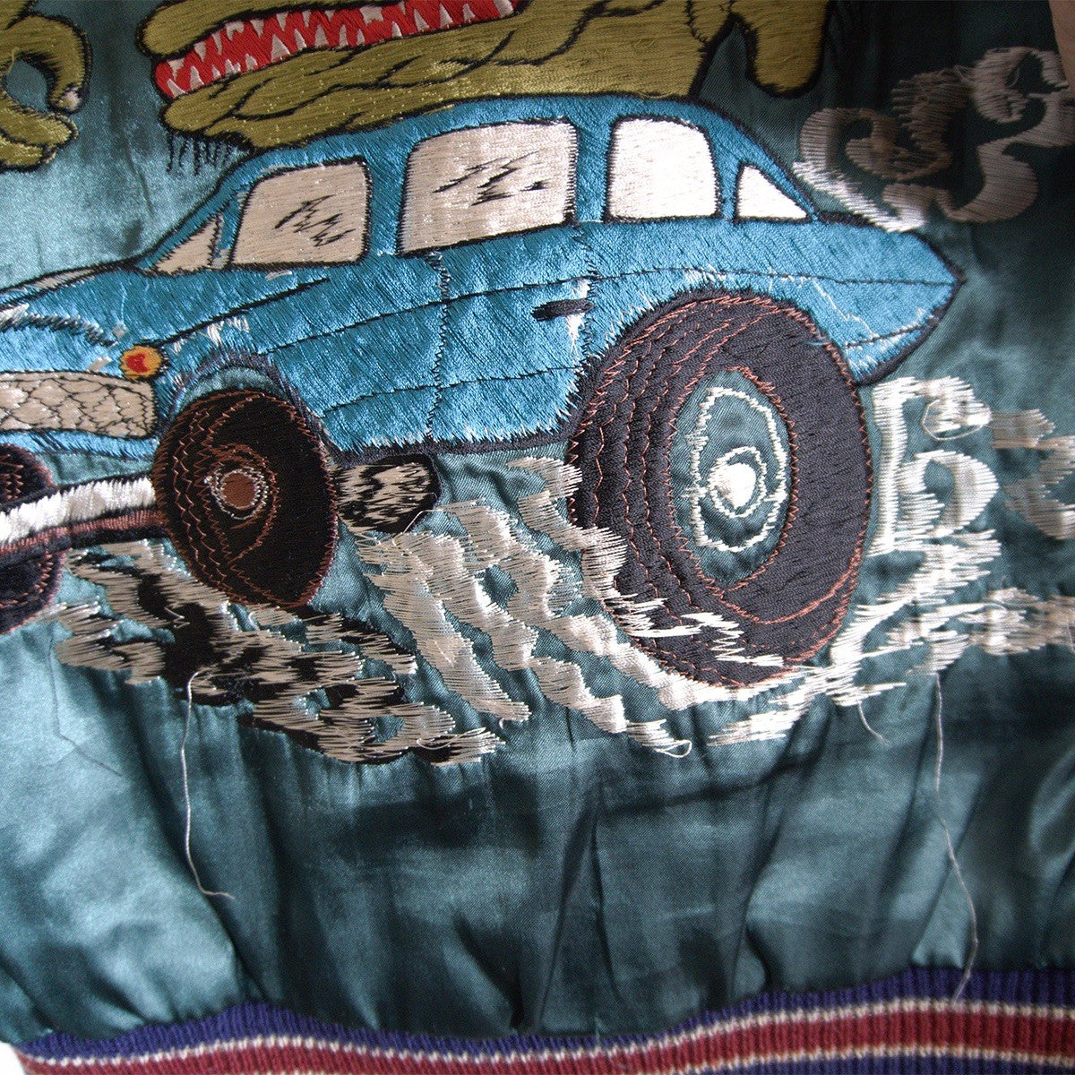 TAILOR TOYO Reversible Embroidered Souvenir Jacket Size M