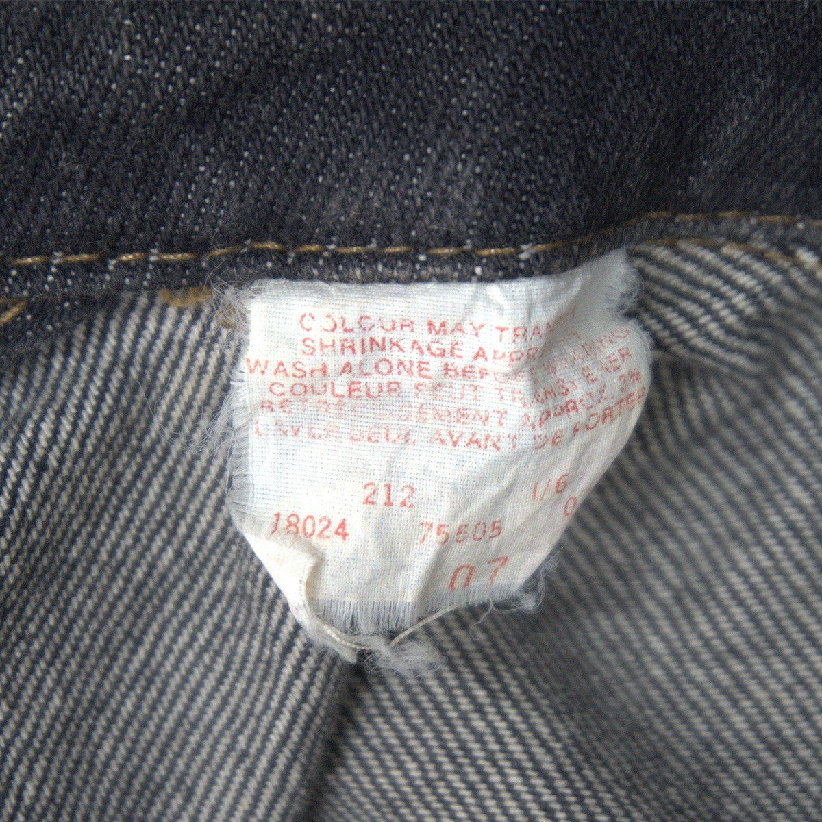 LEVI'S 80s 75505 Black Denim Jacket Size 40