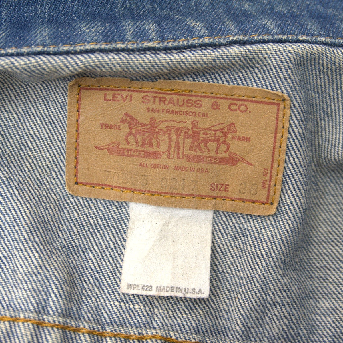 LEVI'S 70s 70505 4th Type III Small e Denim Jacket Size 38