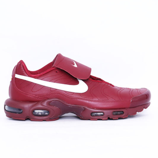 NIKE AIR MAX PLUS TEAM RED Sneakers Red Size 32cm