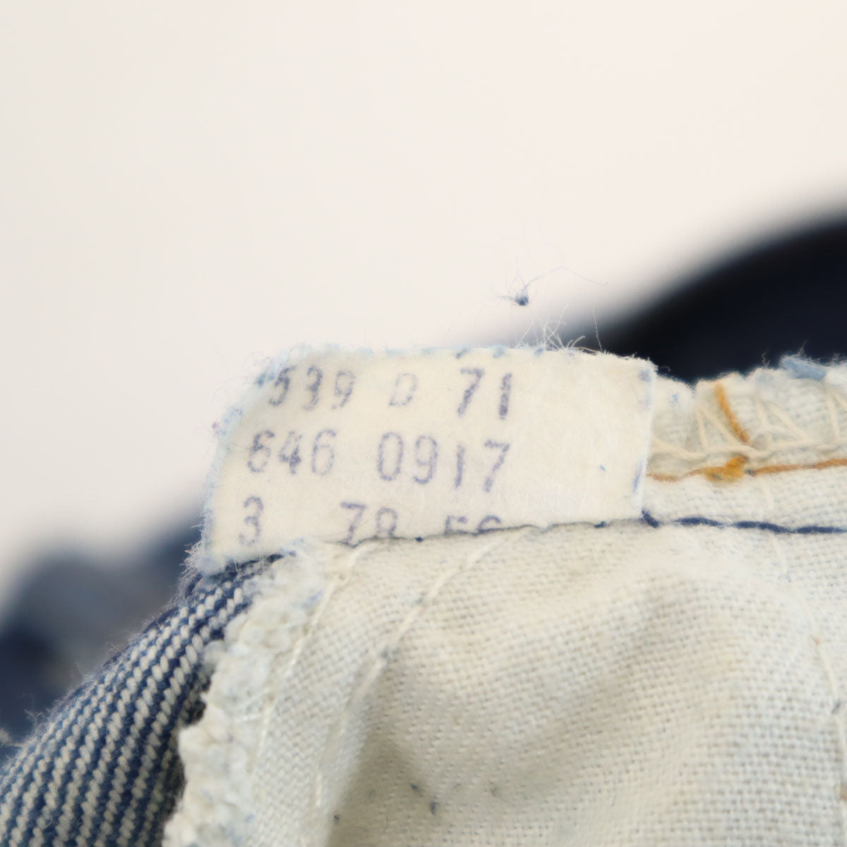 Levi's 70s Vintage Orange Tab 646 Bell Bottom Jeans Indigo
