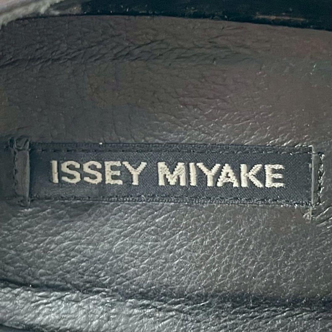 ISSEY MIYAKE MEN 90s Vintage Braided Leather Slip-On Black