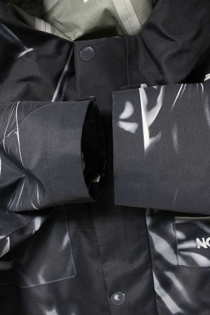 Supreme x The North Face 23SS PC PRINTED MOUNTAIN JACKET Black Size XL