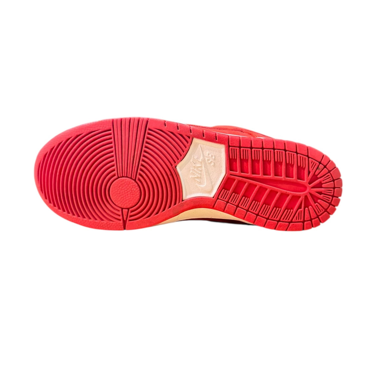 Girls Don't Cry x Nike SB Dunk Low Pro QS Verdy Red Size 8.5