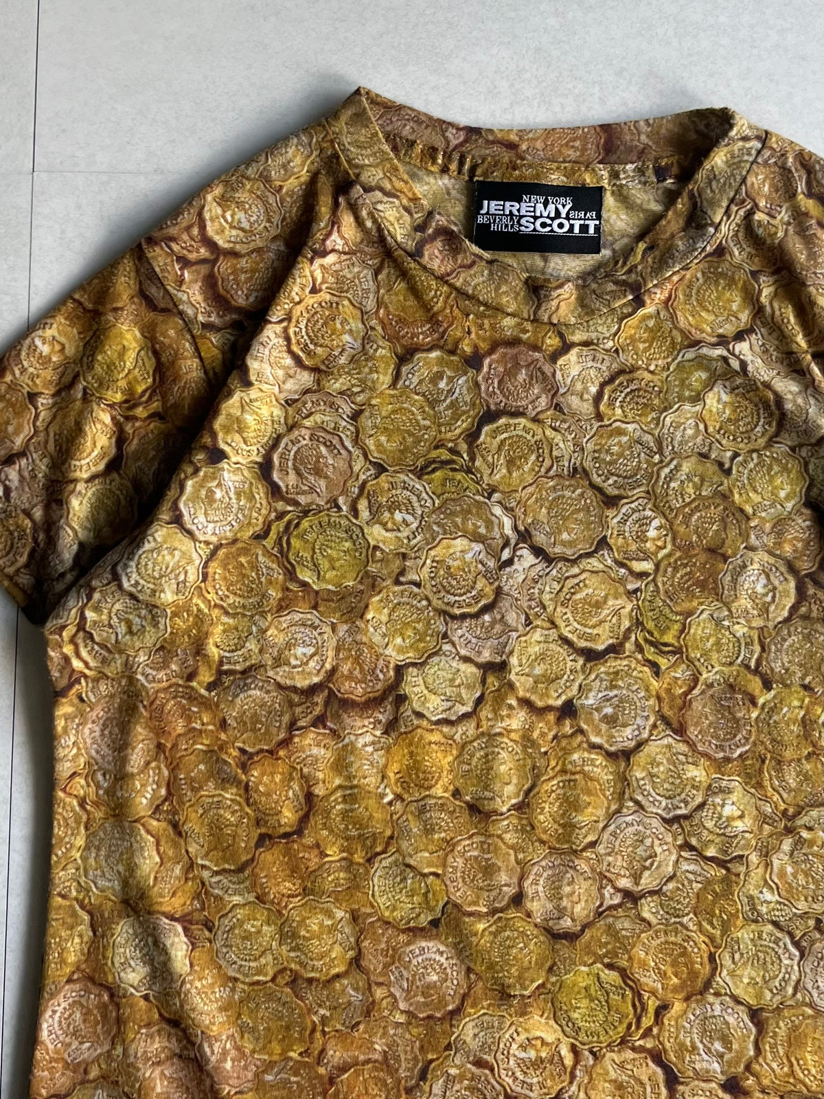 Jeremy Scott Design Polyester T-Shirt Size S