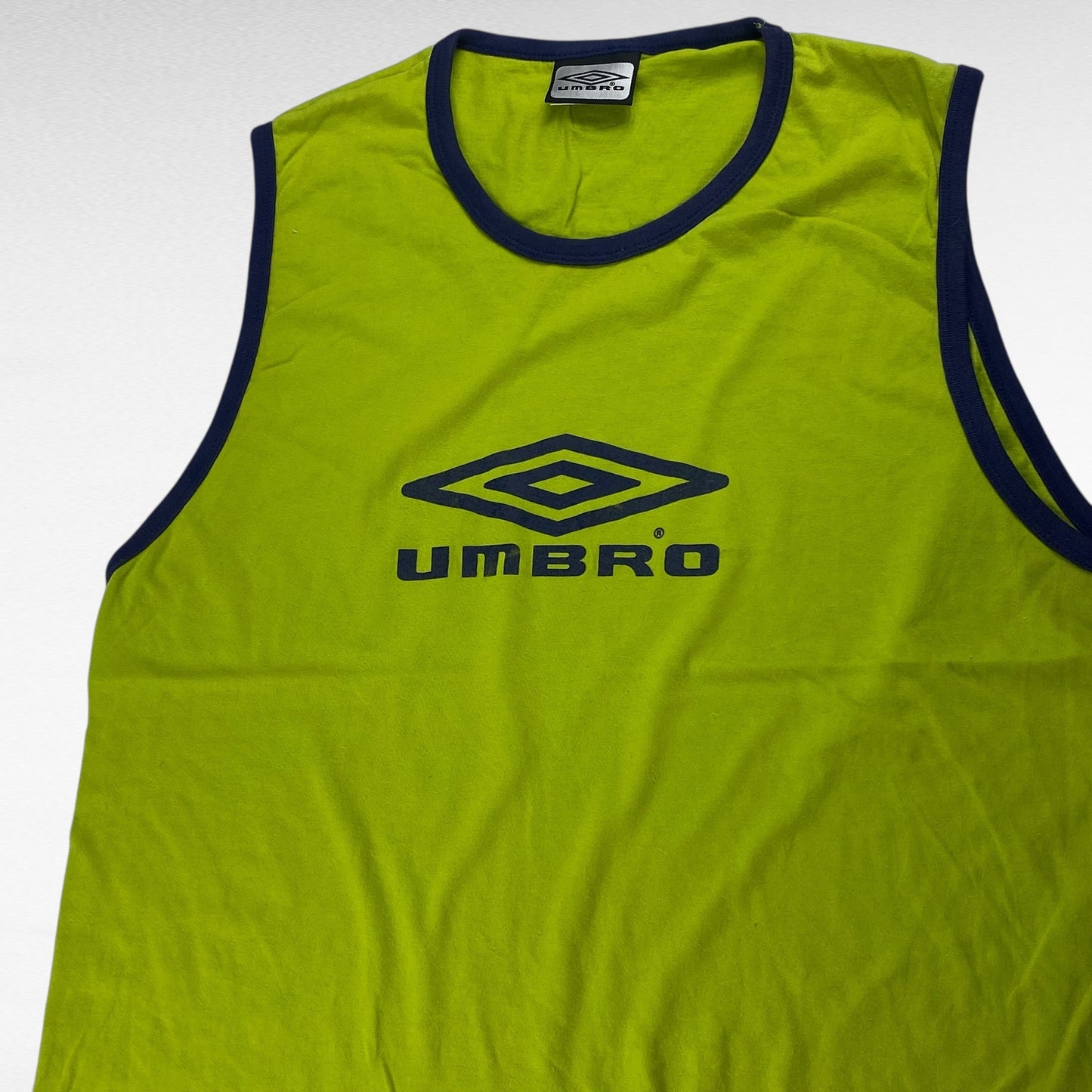 Umbro 00s Size XXL
