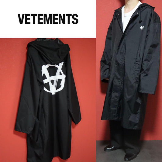 Vetements 19AW Anarchy Raincoat Hooded Nylon Size FREE