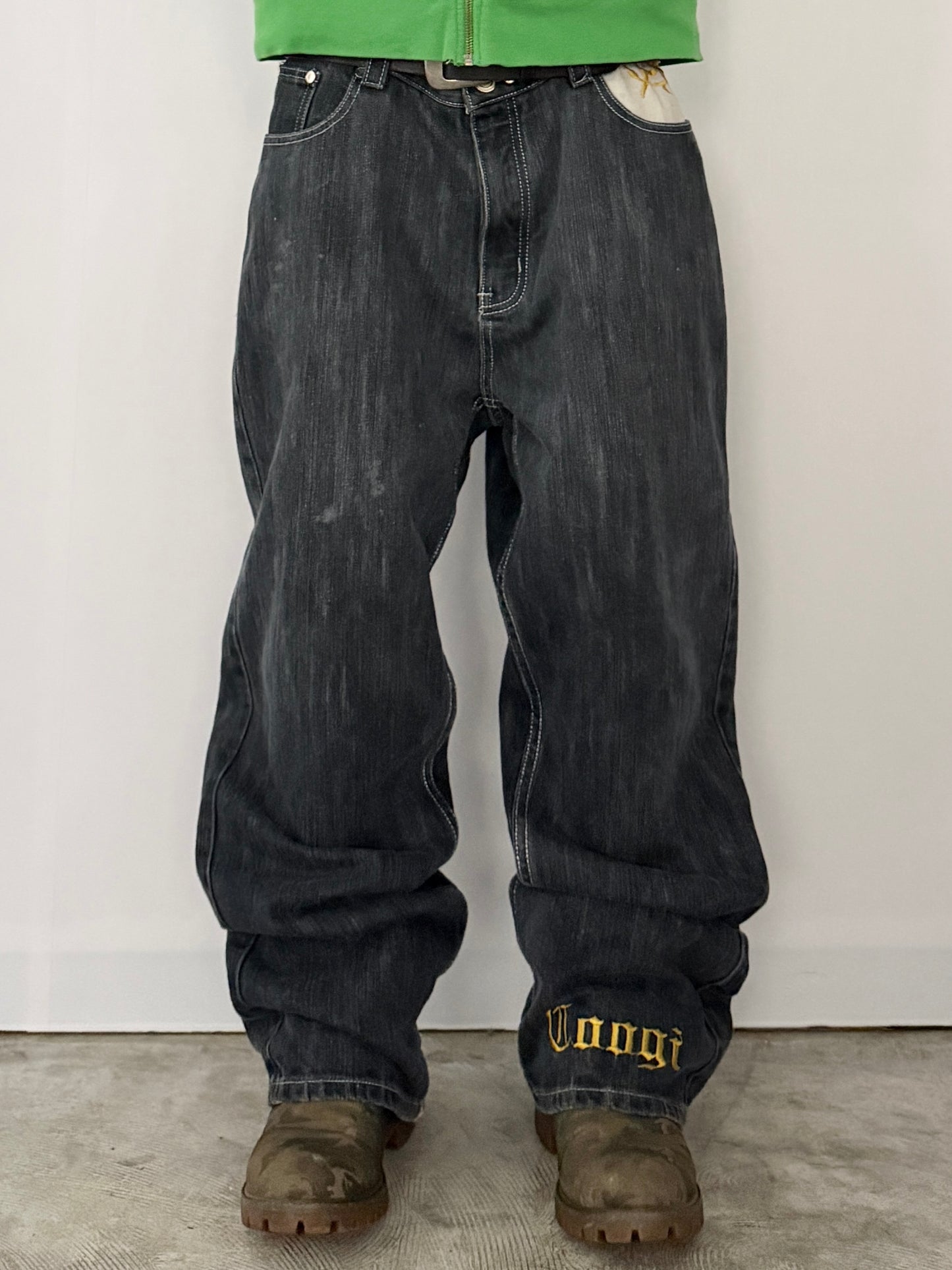 Coogi Black Wide Jeans Size W40