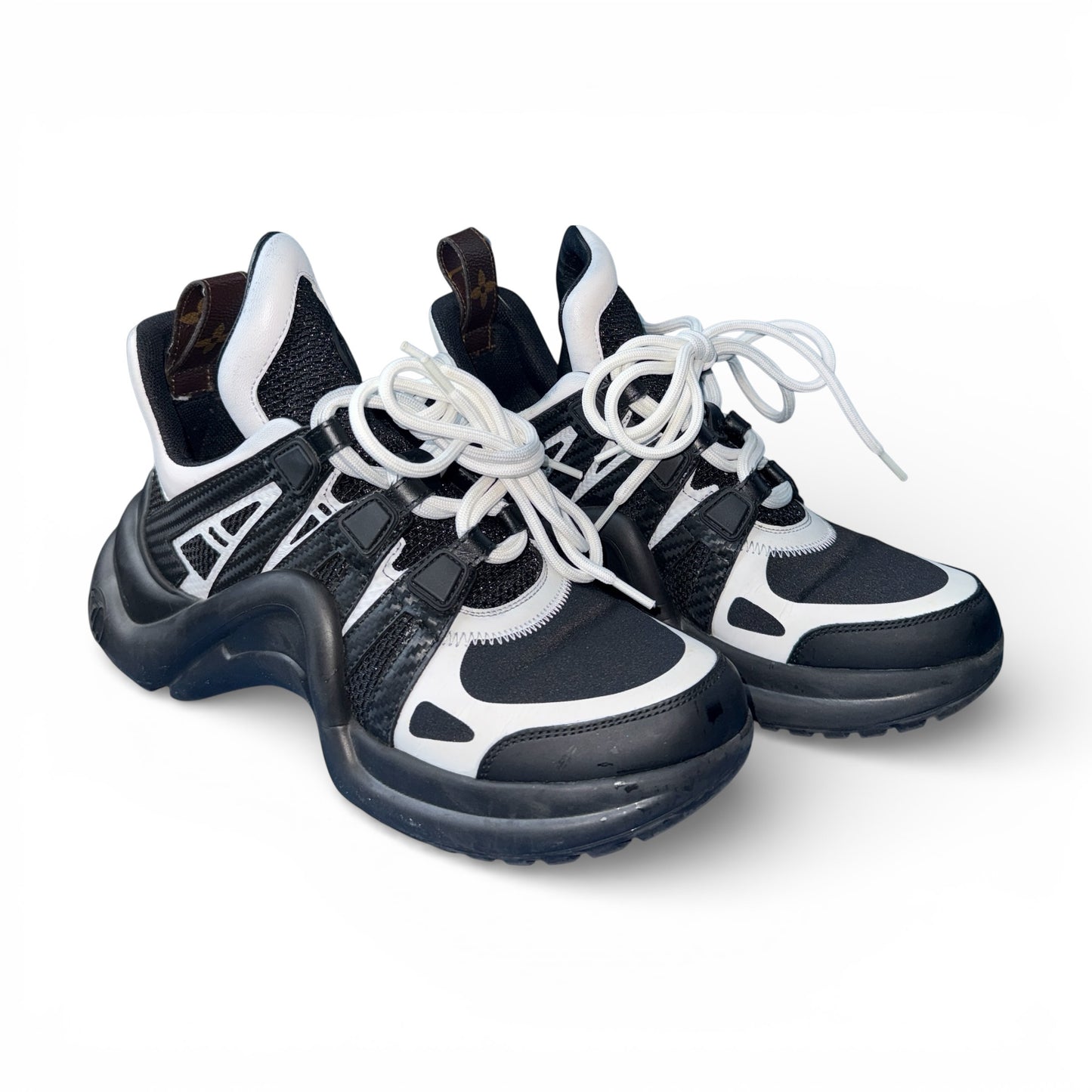 Louis Vuitton Sneakers Size 23.0
