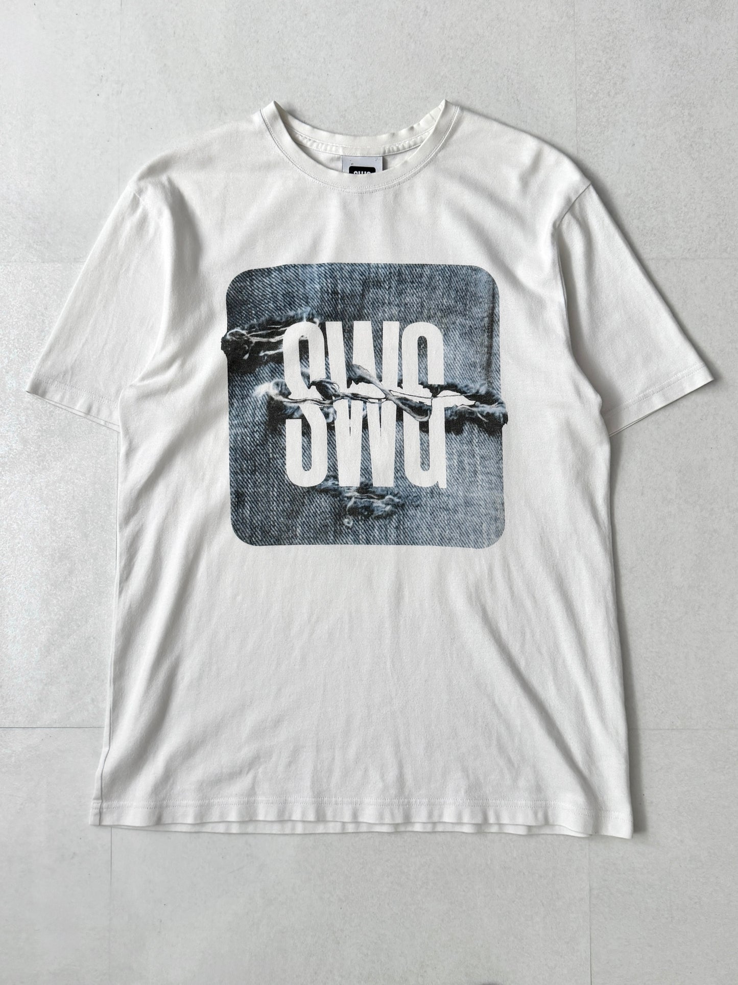 Swagger White Message T-Shirt Size M