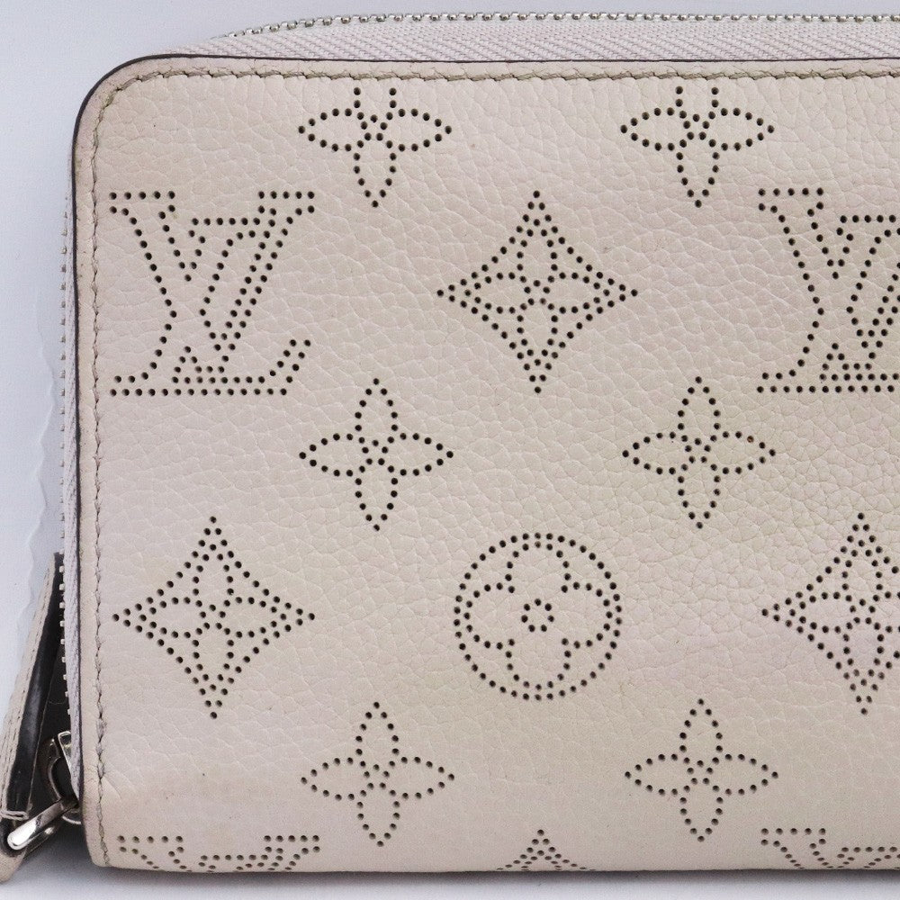 LOUIS VUITTON Monogram Mahina Zippy Wallet White Size F