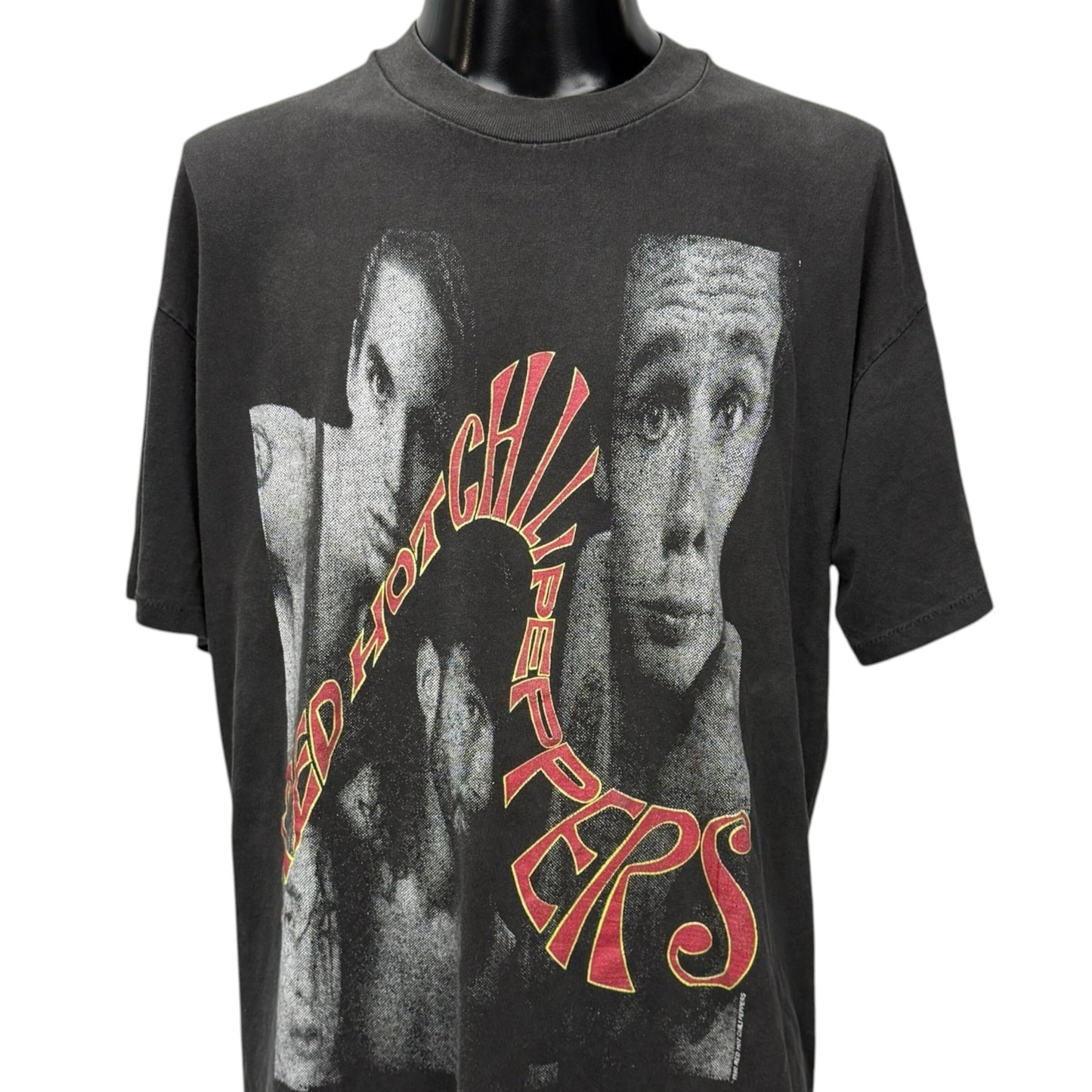 RED HOT CHILI PEPPERS 90s Members Graphic T-Shirt Size XL
