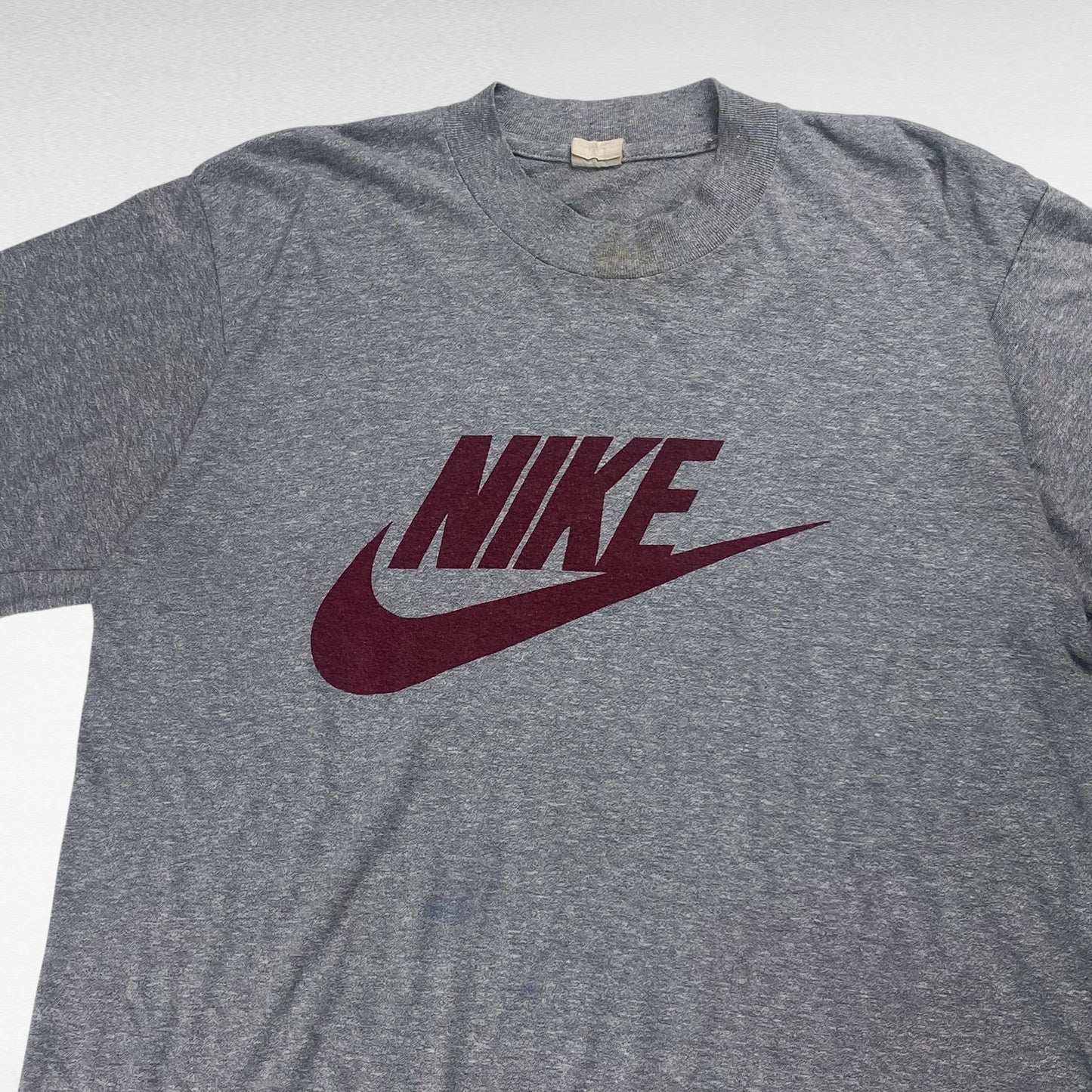 Nike 70s Short Sleeve T-Shirt Gray Size M