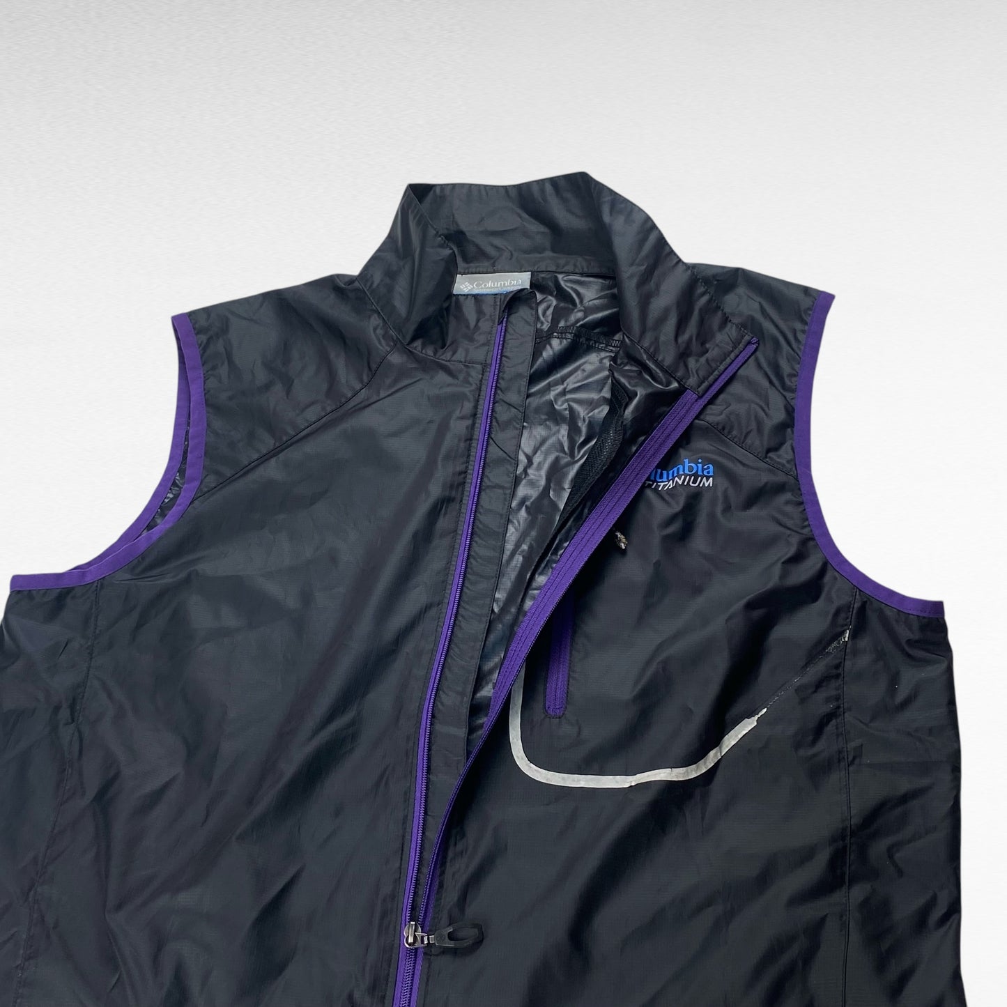 Columbia Zip Up Vest Size L