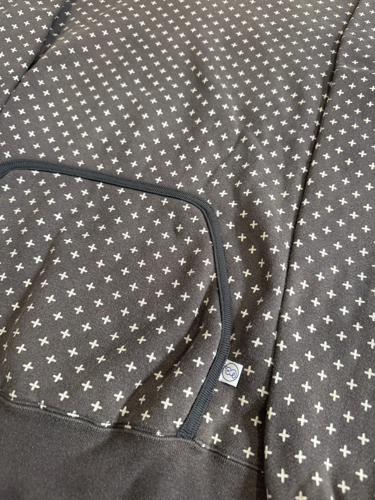 GOODENOUGH Cross-Dot Sweatshirt Ventilation Hoodie Size XL