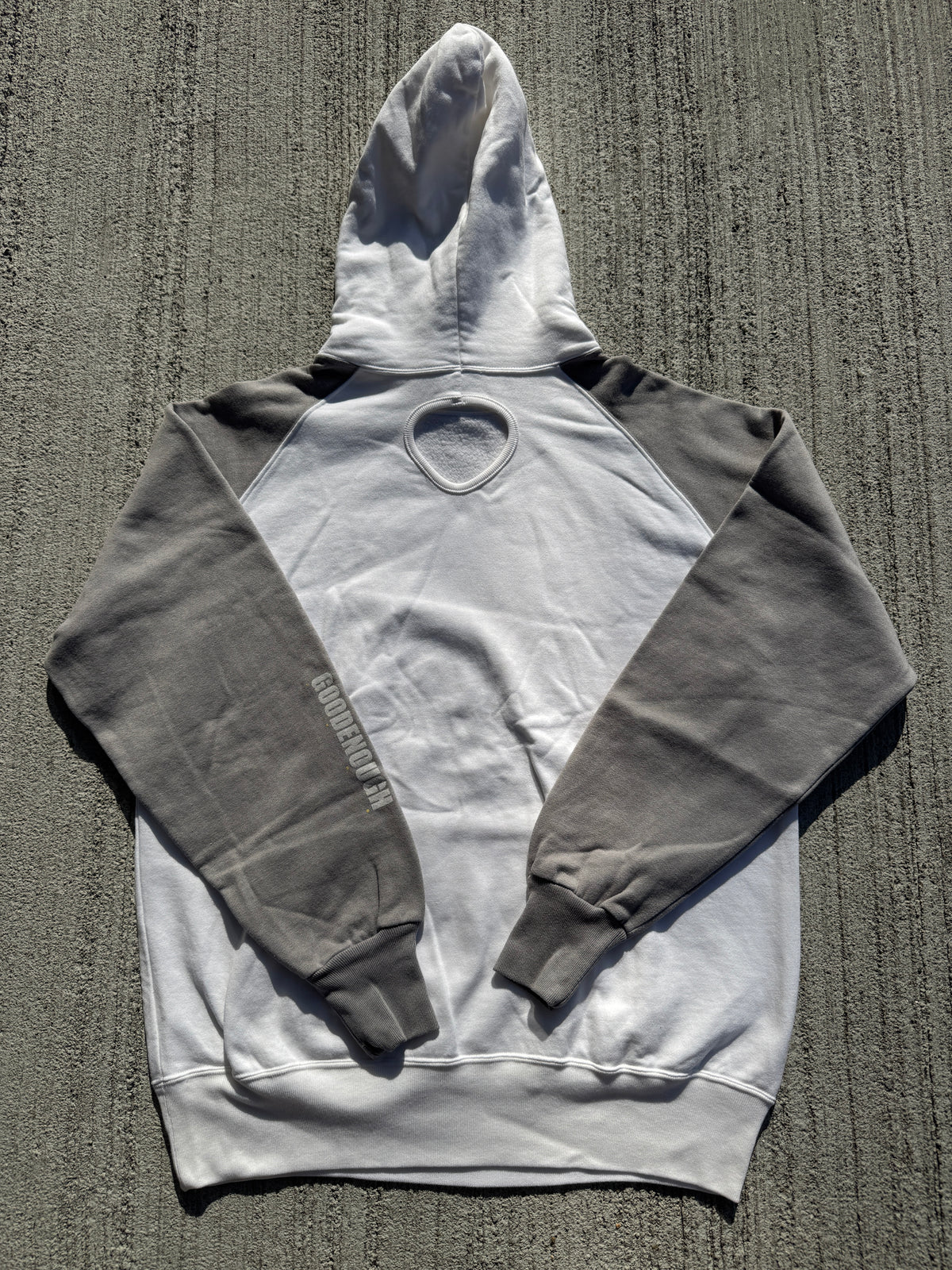 GOODENOUGH Ventilated Hoodie Gray Size L