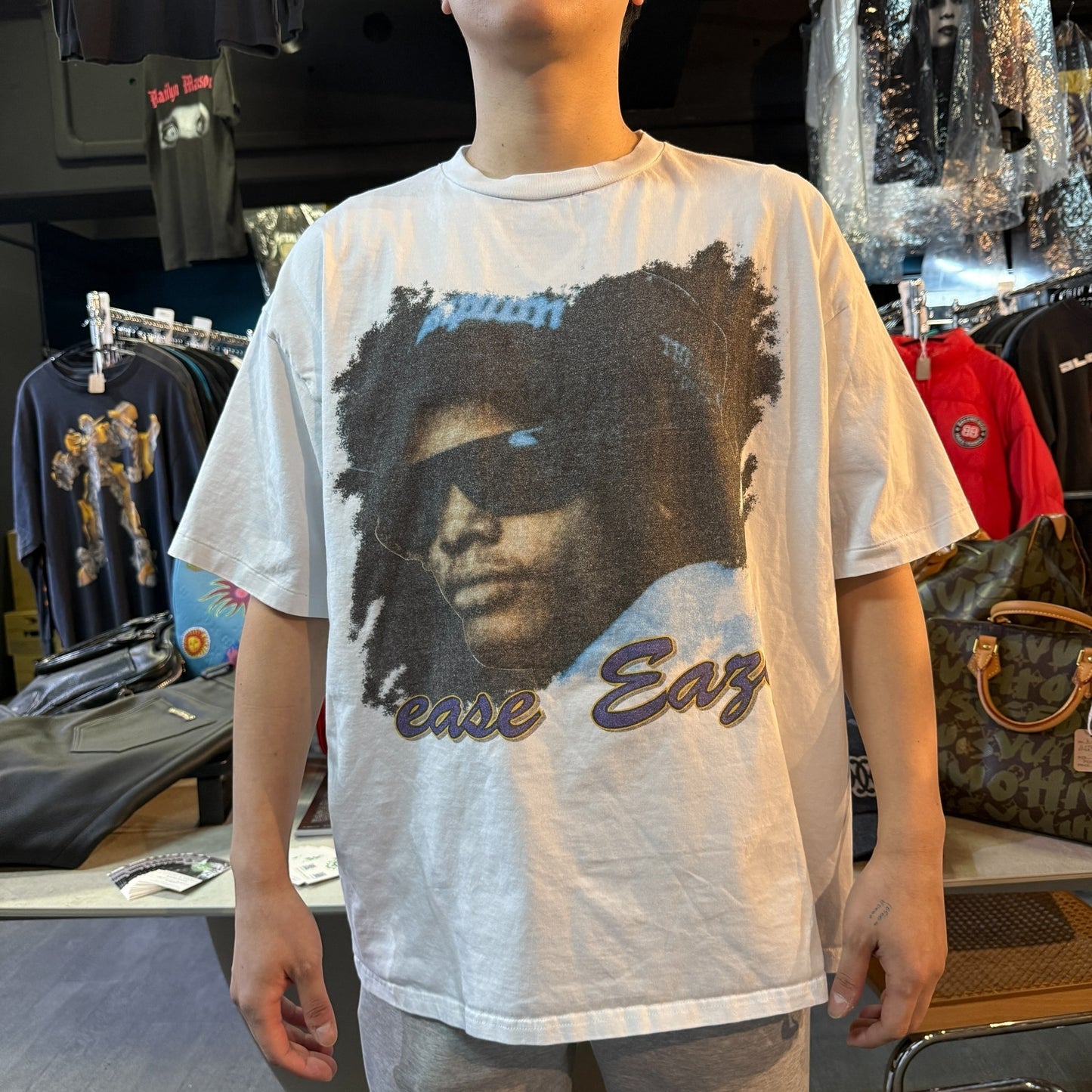 Eazy-E ease Eazy E T-Shirt Size XL