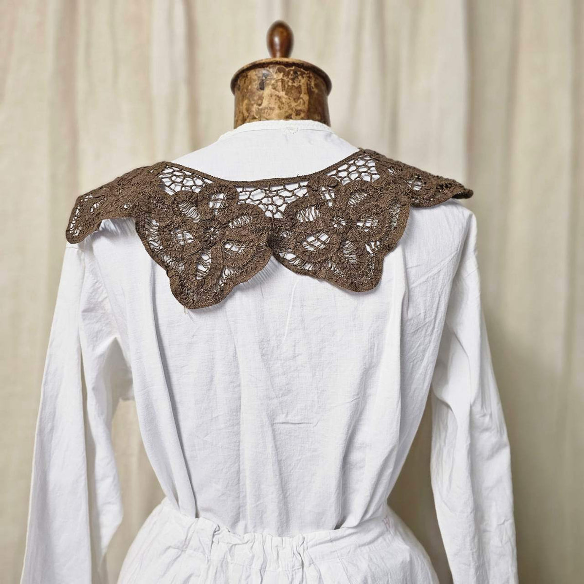 Euro vintage Floral Batten Antique Brown