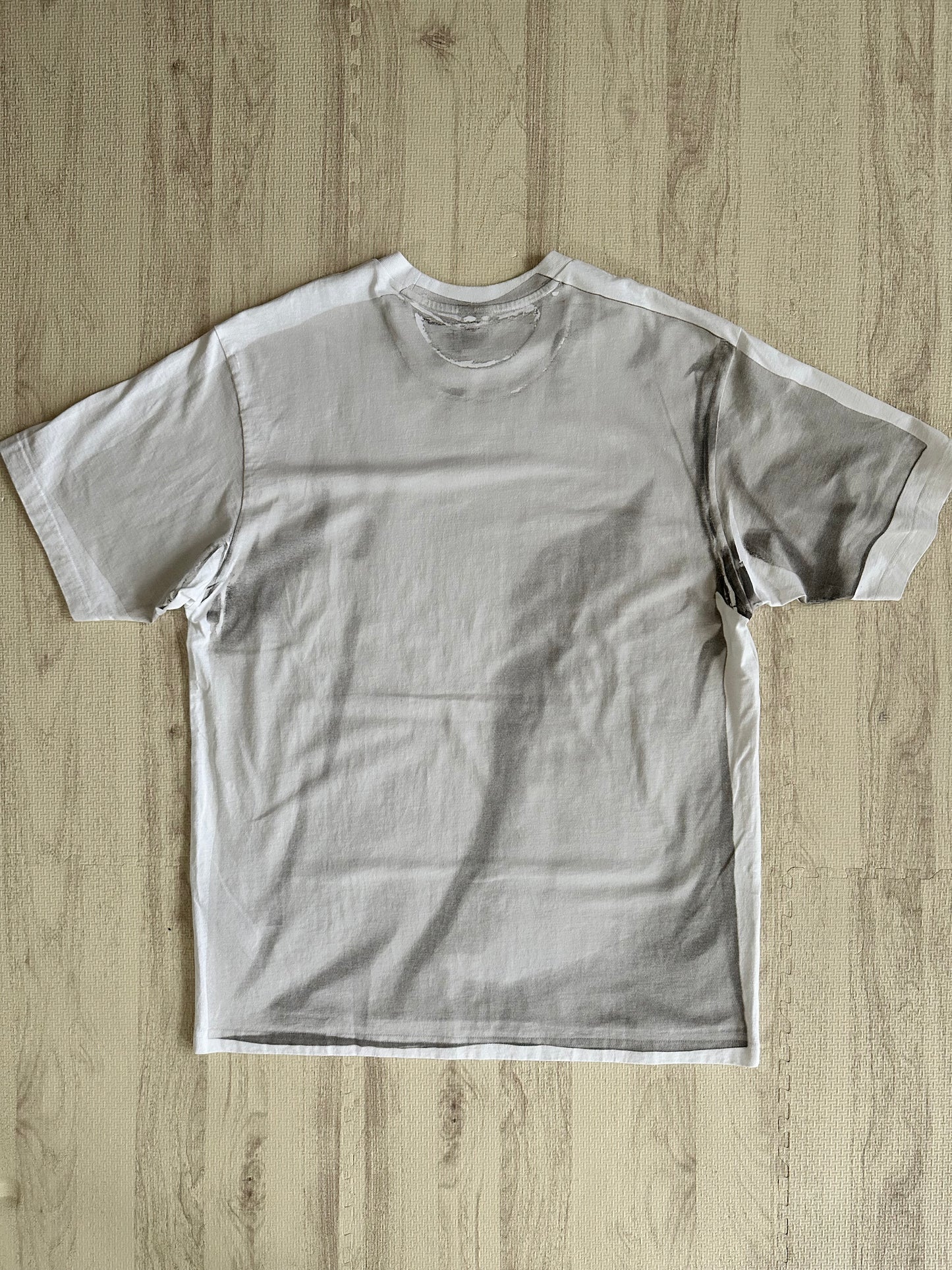 Supreme - Supreme x MM6 Maison Margiela Box Logo Shot Sleeve T-shirt White Size L