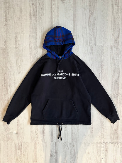 Vintage Supreme Tops - Supreme x COMME des GARCONS 15AW Logo Print Hoodie Black S - Authentic Archive