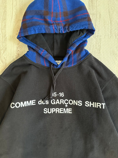Vintage Supreme Tops - Supreme x COMME des GARCONS 15AW Logo Print Hoodie Black S - Authentic Archive