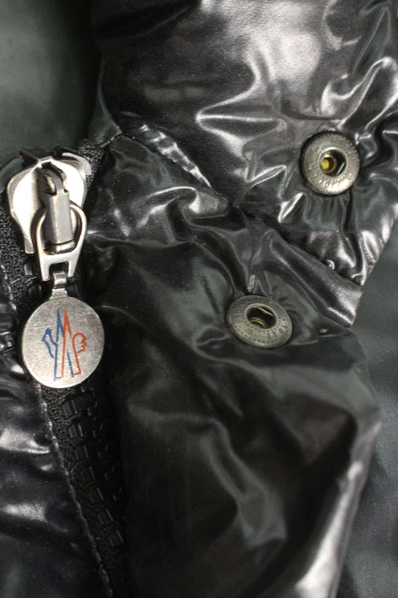 Moncler Zip Up Down Jacket Black Size 0