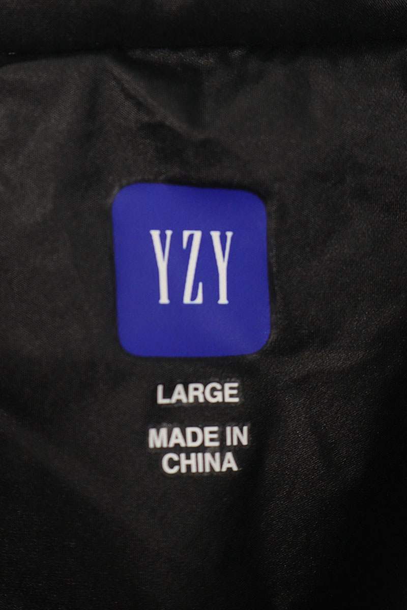 YEEZY Oversized Padded Round Jacket Black Size L