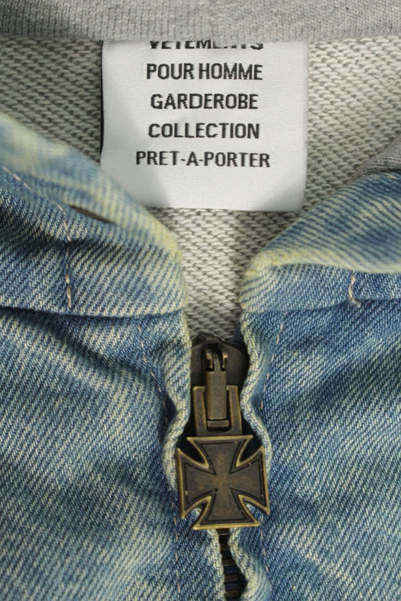 VETEMENTS Hooded Zip-Up Denim Jacket Indigo Size XS