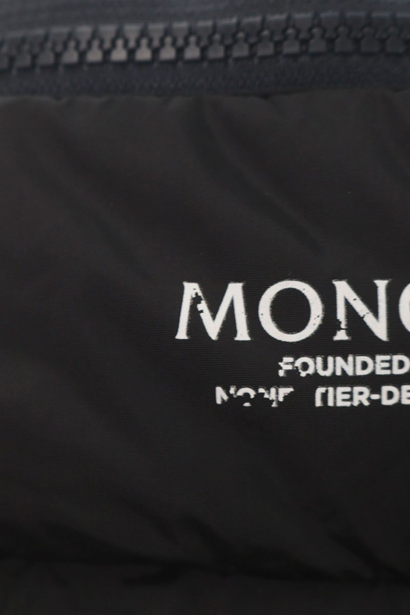 MONCLER OPHRYS GILET Logo Patch Down Vest Navy Size M