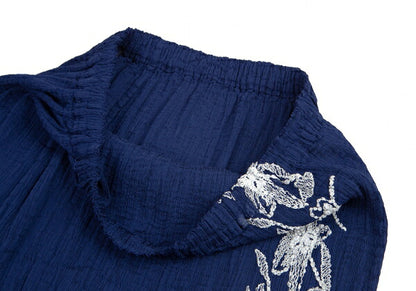 ISSEY MIYAKE me Pleated Floral Embroidered Skirt Navy Size M